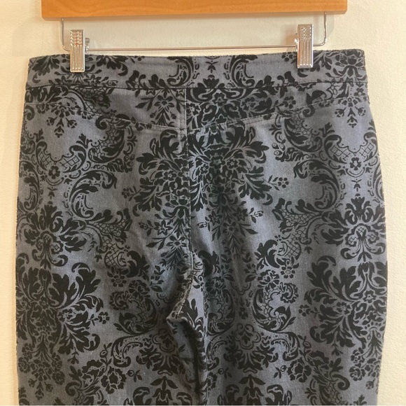 JOSEPH RIBKOFF Sz 8 Navy With Paisley Black Velvet Brocade Slim Trouser Pants - Picture 10 of 10
